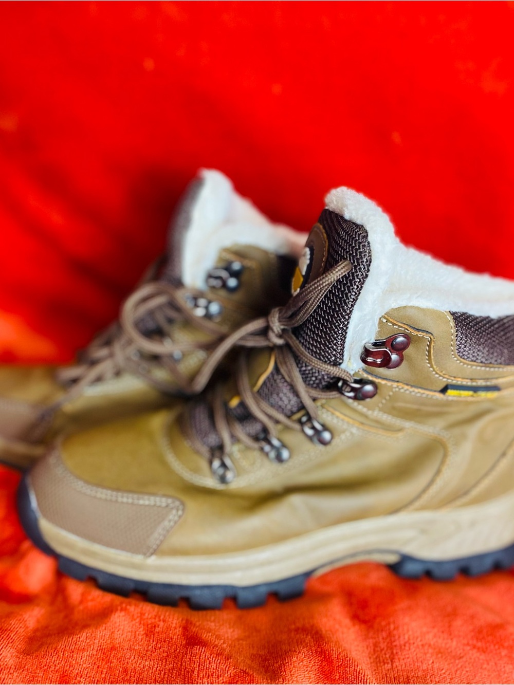 Women's Tan Faux-Sherpa Hiking Ankle Boots